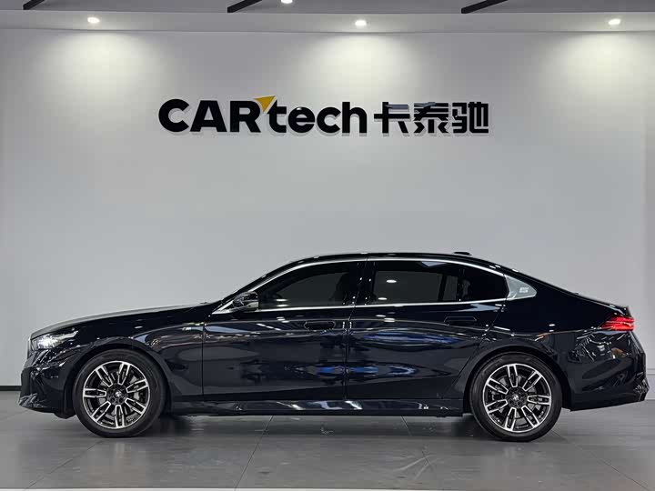 BMW 5 Series 2025 2025款 530Li 领先型 M运动套装