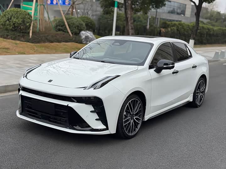 Lynk & Co 03 2026 2026款 1.5TD DCT Plus