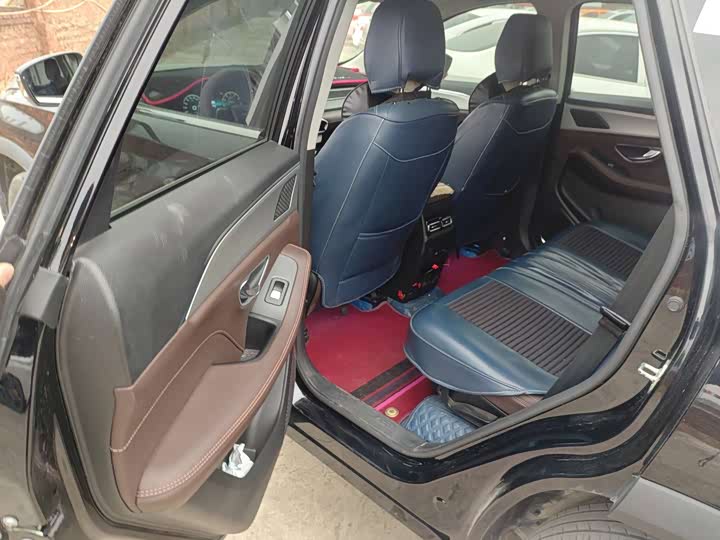 Jetour X90 Plus 2023 2023款 改款 1.6TD DCT别墅 5座