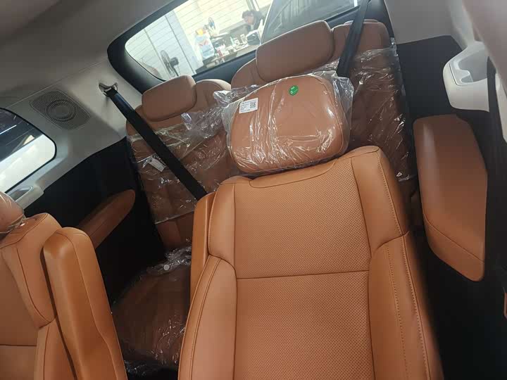 Leapmotor C16 2026 2026款 纯电 630激光雷达智尊版 6座