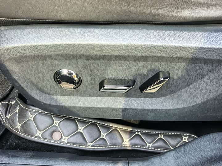 Ford Equator Sport 2022 2022款 改款 EcoBoost 170 尊领型