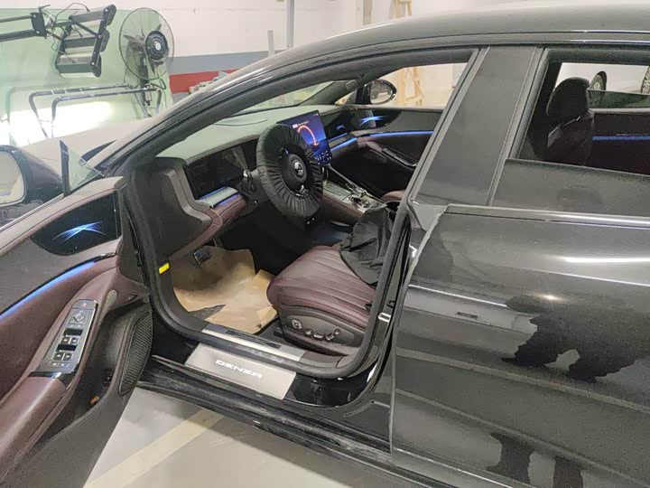 Denza Z9GT 2024 2024款 1100四驱Pro版