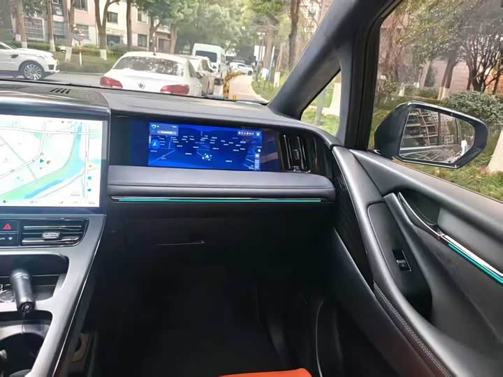 GAC Trumpchi E9 2024 2024款 E9 贺岁版