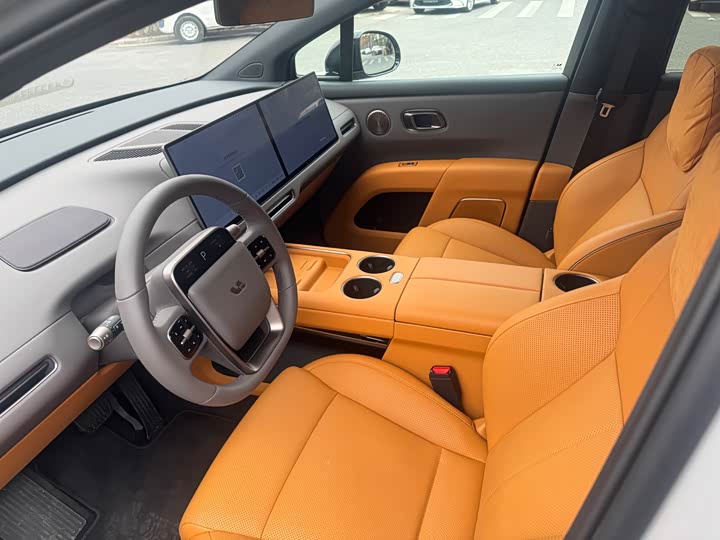 LiXiang i8 2025 2025款 标准版