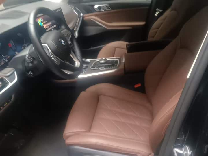 BMW X7 2023 2023款 xDrive40i 领先型豪华套装