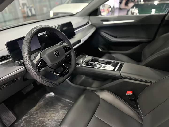 Changan Raeton Plus 2023 2023款 1.5T DCT尊贵型