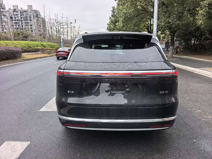 Aito M7 2026 2026款 增程 Max四驱版 5座