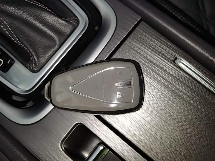 Changan Raeton CC 2022 2022款 蓝鲸版 1.5T DCT豪华型