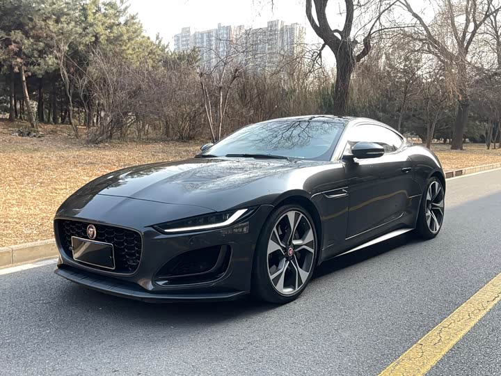 Jaguar F-Type 2021 2021款 P300 后驱First Edition硬顶版