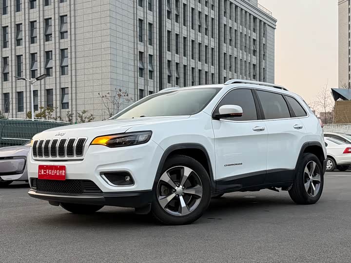 Jeep Cherokee 2020 2020款 2.0T 两驱领先版