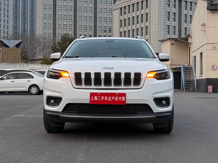 Jeep Cherokee 2020 2020款 2.0T 两驱领先版
