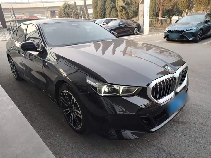 BMW 5 Series 2024 2024款 525i M运动套装