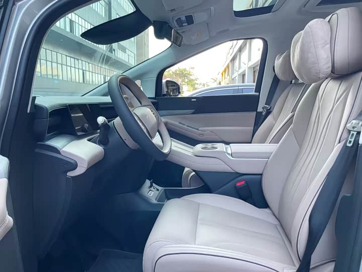 XPeng X9 2024 2024款 702超长续航Pro