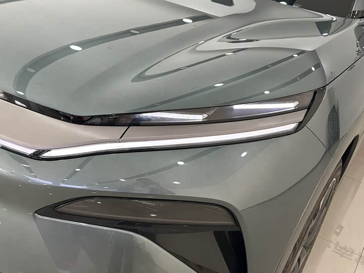 BYD Tang L 2025 2025款 DM 175KM无人机玩家版