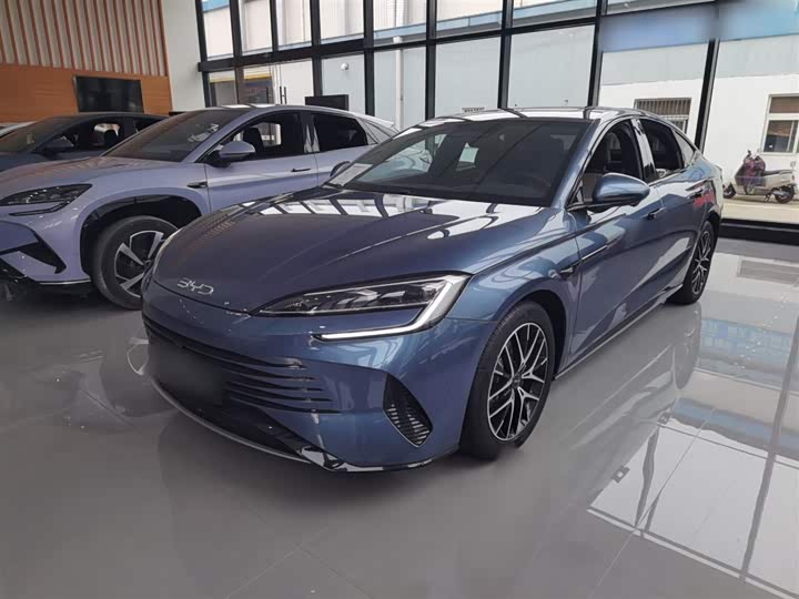 BYD Seal 07 DM-i Hybrid 2025 2025款 智驾版 DM-i 1.5L 125km 尊贵型