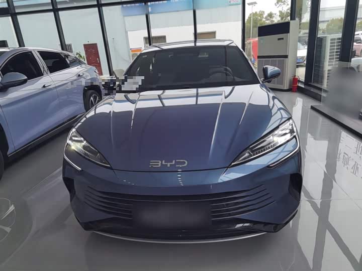 BYD Seal 07 DM-i Hybrid 2025 2025款 智驾版 DM-i 1.5L 125km 尊贵型