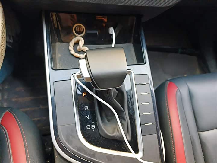 Dongfeng Forthing T5 2021 2021款 1.5T 自动舒适型