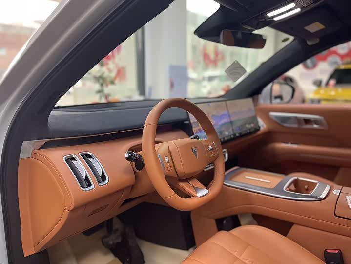 Changan Deepal S09 2025 2025款 四驱Ultra+ 高定版