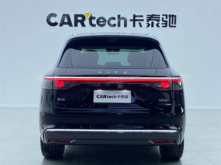 Aito M8 2025 2025款 增程 Max+版 53.4kWh 5座版