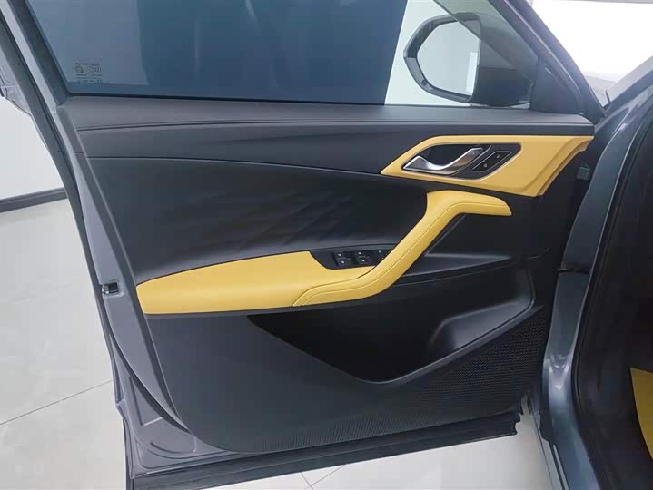 Roewe RX5 2023 2023款 1.5T 优越版