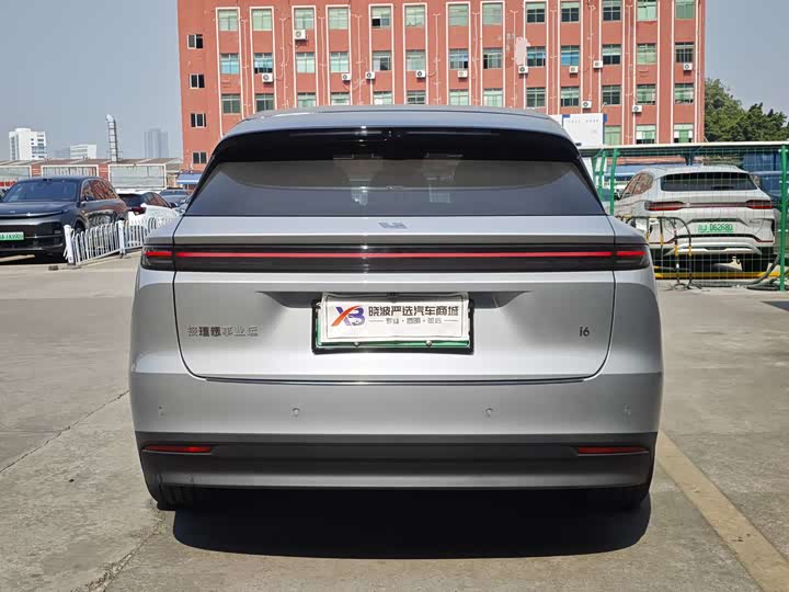 LiXiang i6 2025 2025款 两驱标准版