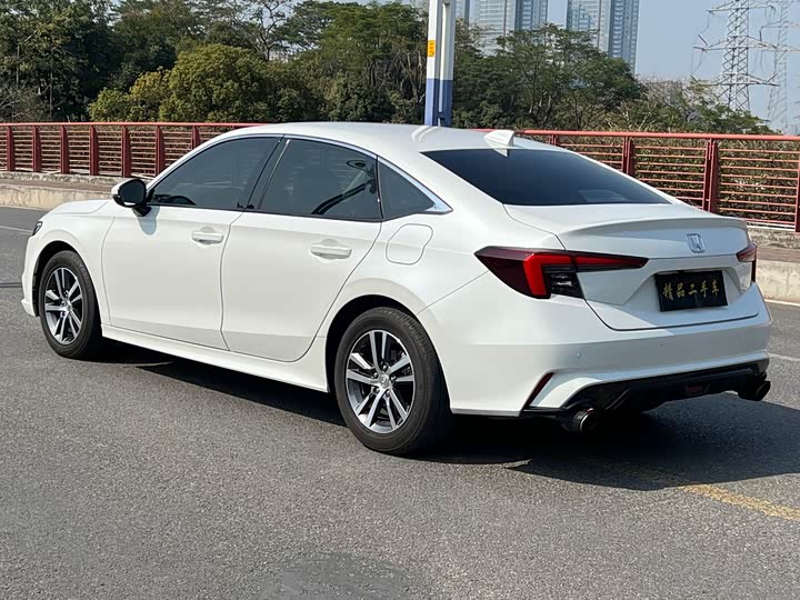 Honda Integra 2023 2023款 240TURBO CVT豪华版