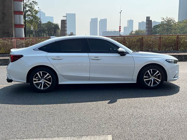 Honda Integra 2023 2023款 240TURBO CVT豪华版