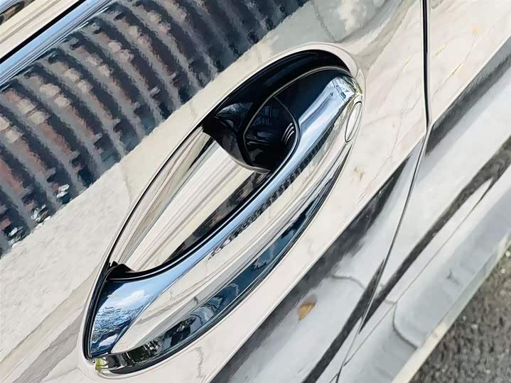 BMW X5 2025 2025款 xDrive 30Li 尊享型M运动曜夜套装