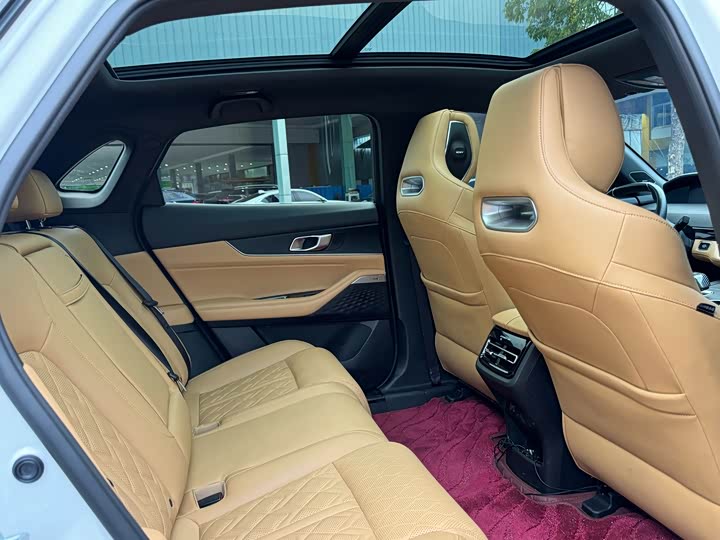 Changan UNI-K 2021 2021款 2.0T 尊贵型