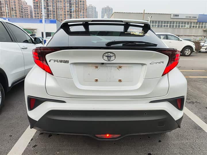 Toyota C-HR 2023 2023款 2.0L 豪华版
