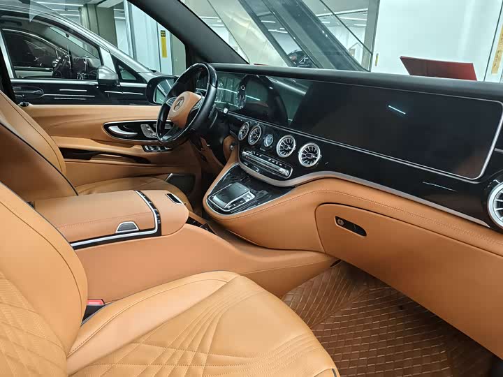 Mercedes-Benz Vito 2024 2024款 2.0T 精英版 7座