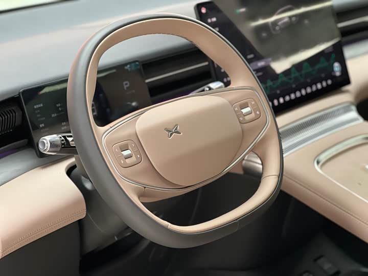 XPeng X9 2025 2025款 纯电 650长续航 Max