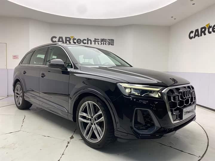 Audi Q7 2025 2025款 55 TFSI quattro S line运动型