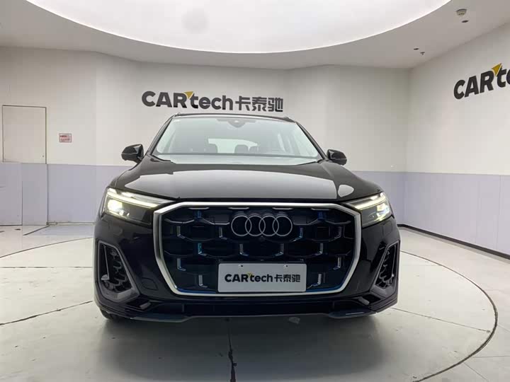 Audi Q7 2025 2025款 55 TFSI quattro S line运动型