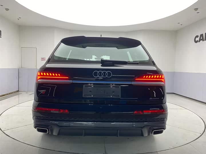 Audi Q7 2025 2025款 55 TFSI quattro S line运动型