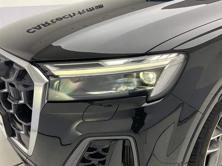Audi Q7 2025 2025款 55 TFSI quattro S line运动型