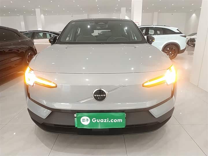 Volvo EX30 2025 2025款 后驱长续航版 Ultra