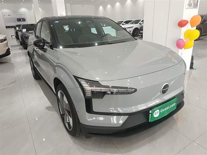 Volvo EX30 2025 2025款 后驱长续航版 Ultra