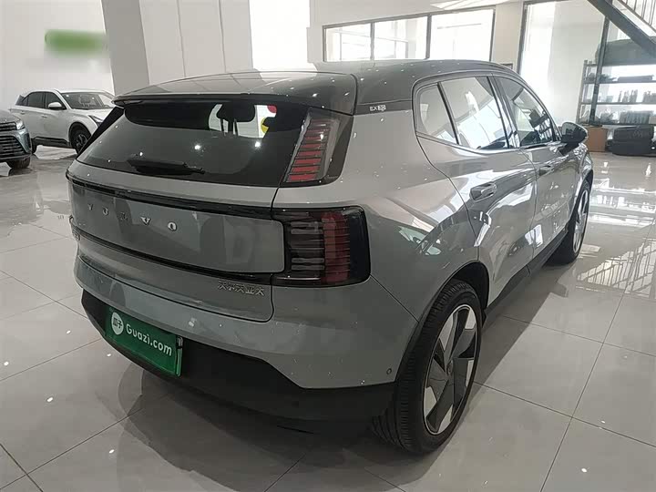 Volvo EX30 2025 2025款 后驱长续航版 Ultra