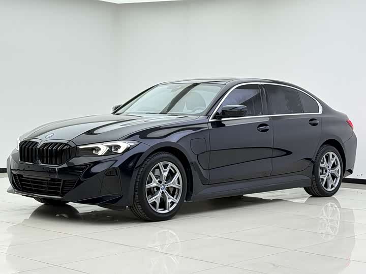 BMW i3 2025 2025款 eDrive 35 L