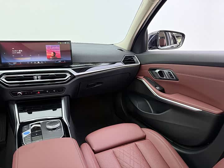 BMW i3 2025 2025款 eDrive 35 L