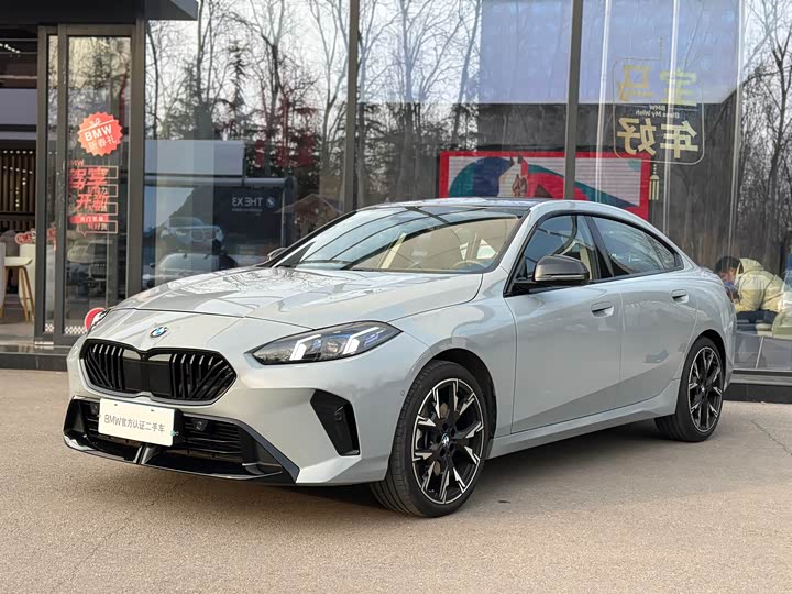 BMW 2 Series 2025 2025款 225L M运动曜夜套装