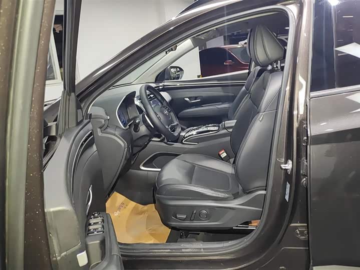 Hyundai Tucson L 2023 2023款 途胜L 1.5T 自动两驱DLX豪华版