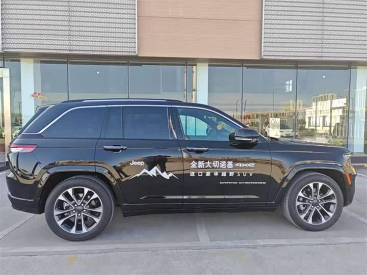 Jeep Grand Cherokee Hybrid 2023 2023款 4xe 远峰版