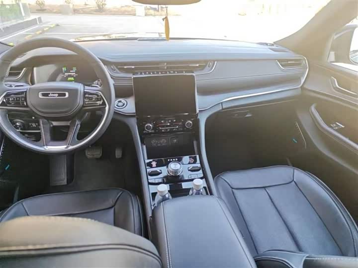 Jeep Grand Cherokee Hybrid 2023 2023款 4xe 远峰版