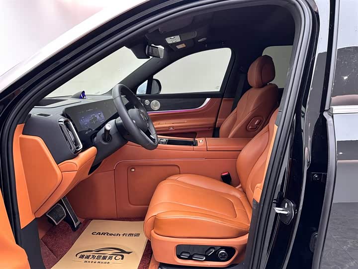 Aito M9 2025 2025款 增程 Ultra版 52kWh 6座版