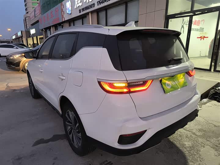 Geely Vision X6 2020 2020款 1.4T CVT尊贵型