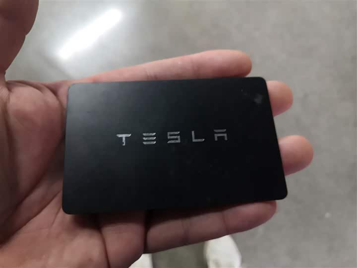 Tesla Model 3 2025 2025款 后轮驱动版
