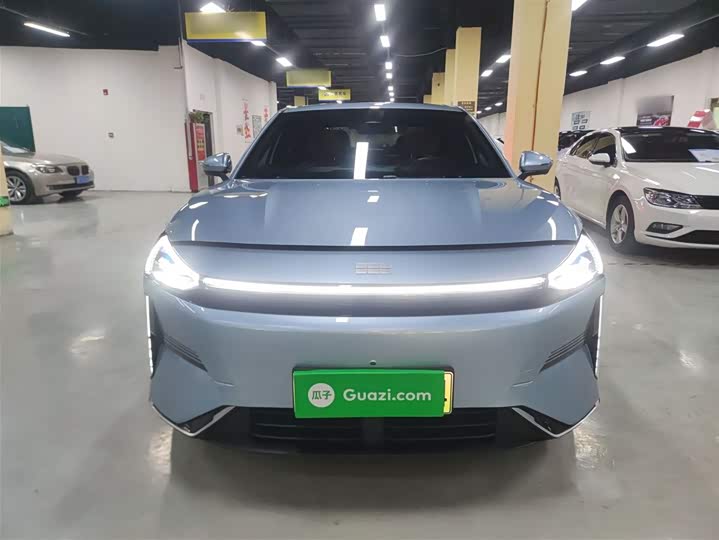 2025 Geely Galaxy L6