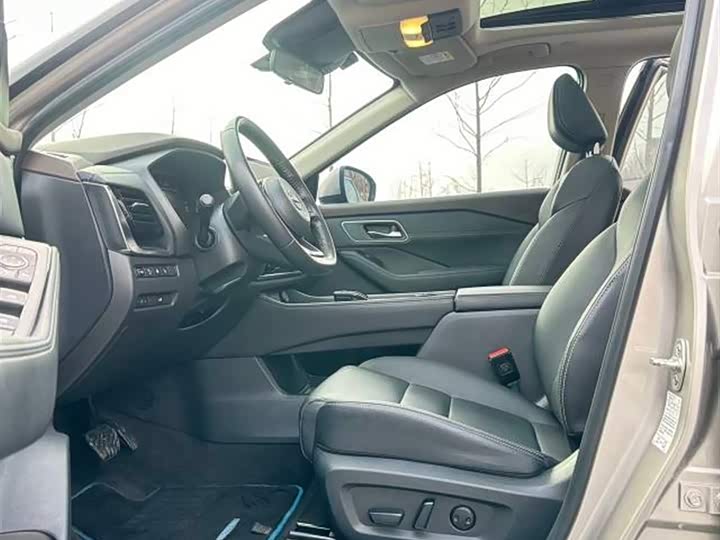 Nissan X-Trail 2023 2023款 e-POWER 超混双电机四驱至尊版